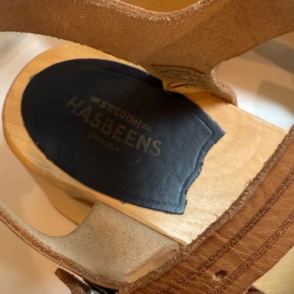 Swedish Hasbeens Tan Leather Mules - Picture 2 of 14